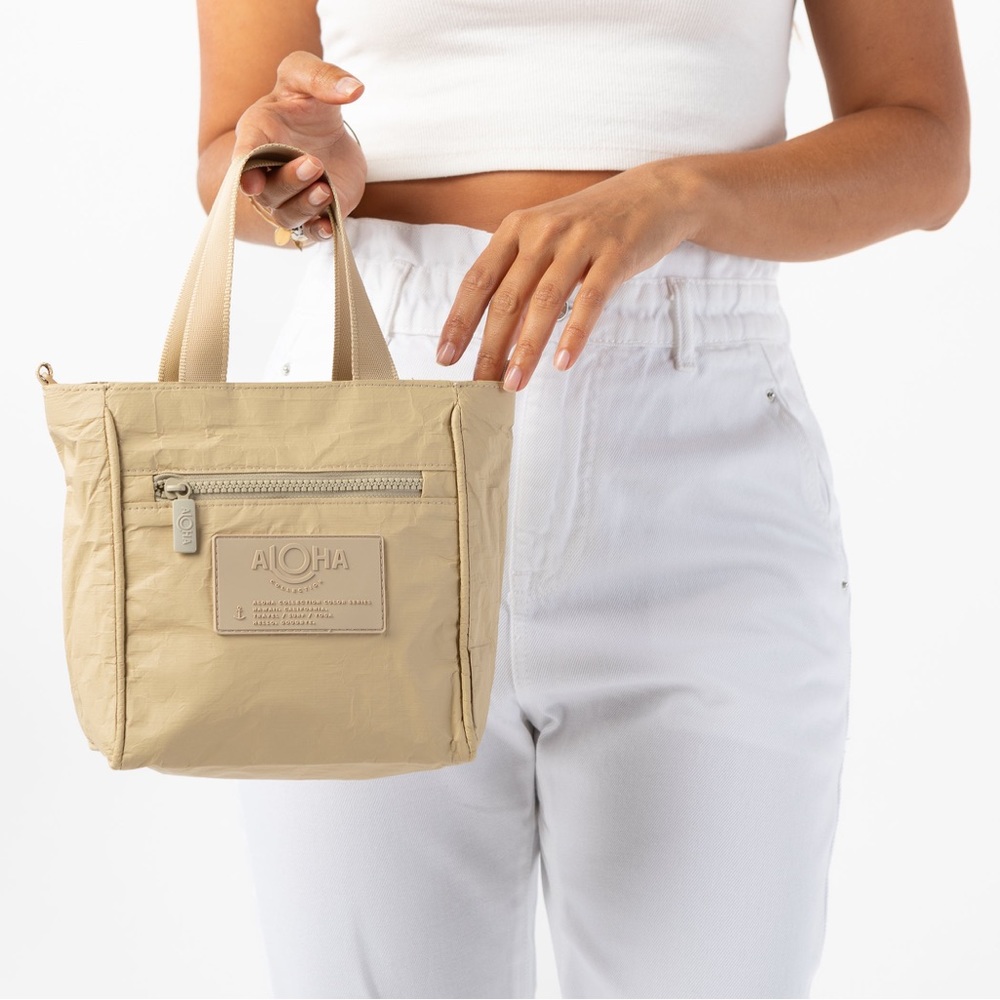 ALOHA COLLECTION TAN CROSSBODY BAG